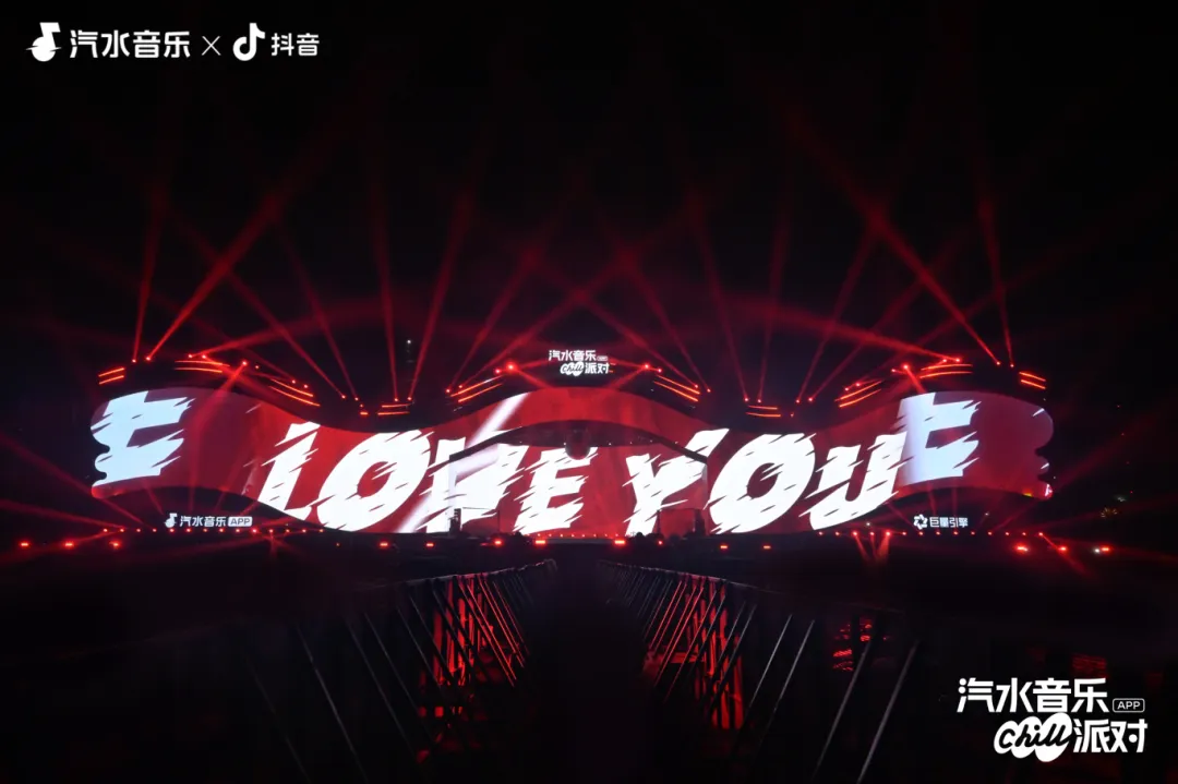 耀世娱乐的艺人“慢培”哲学，为何反成行业加速器？